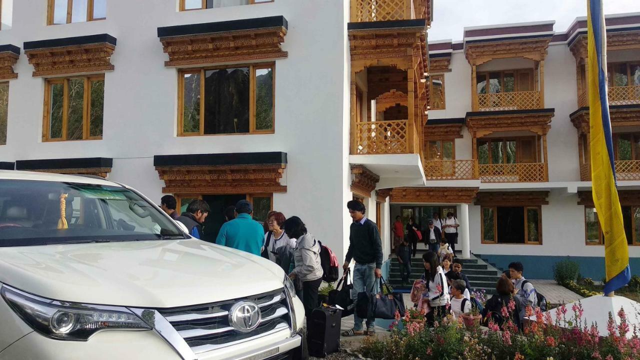 Hunder Residency Otel Leh Dış mekan fotoğraf